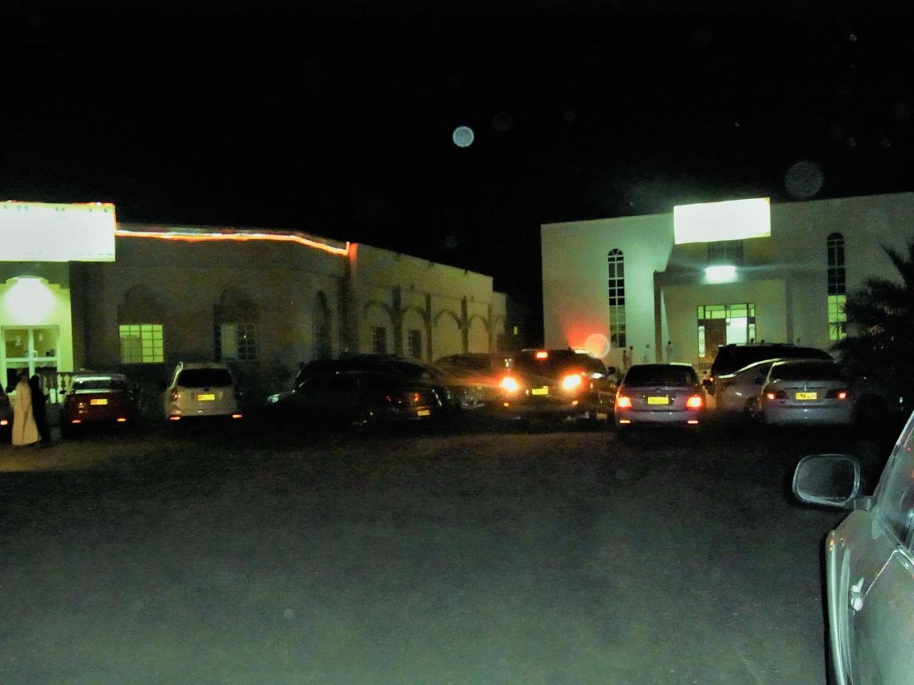 Al Ghazlan Hotel Sinaw Ruddah Zewnętrze zdjęcie
