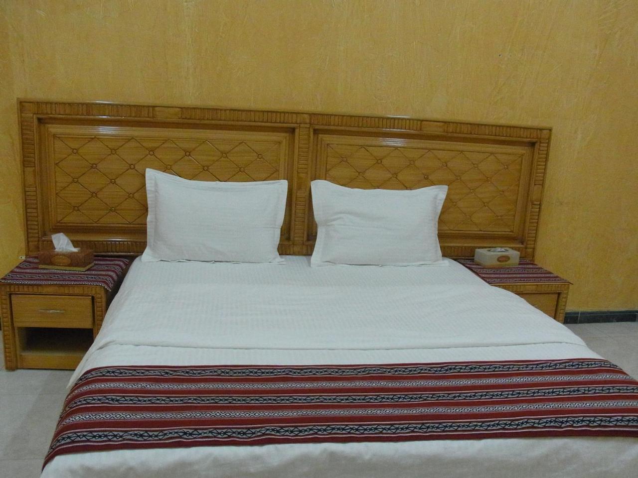 Al Ghazlan Hotel Sinaw Ruddah Zewnętrze zdjęcie