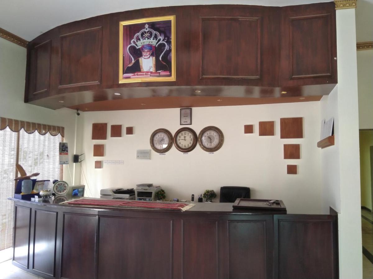 Al Ghazlan Hotel Sinaw Ruddah Zewnętrze zdjęcie